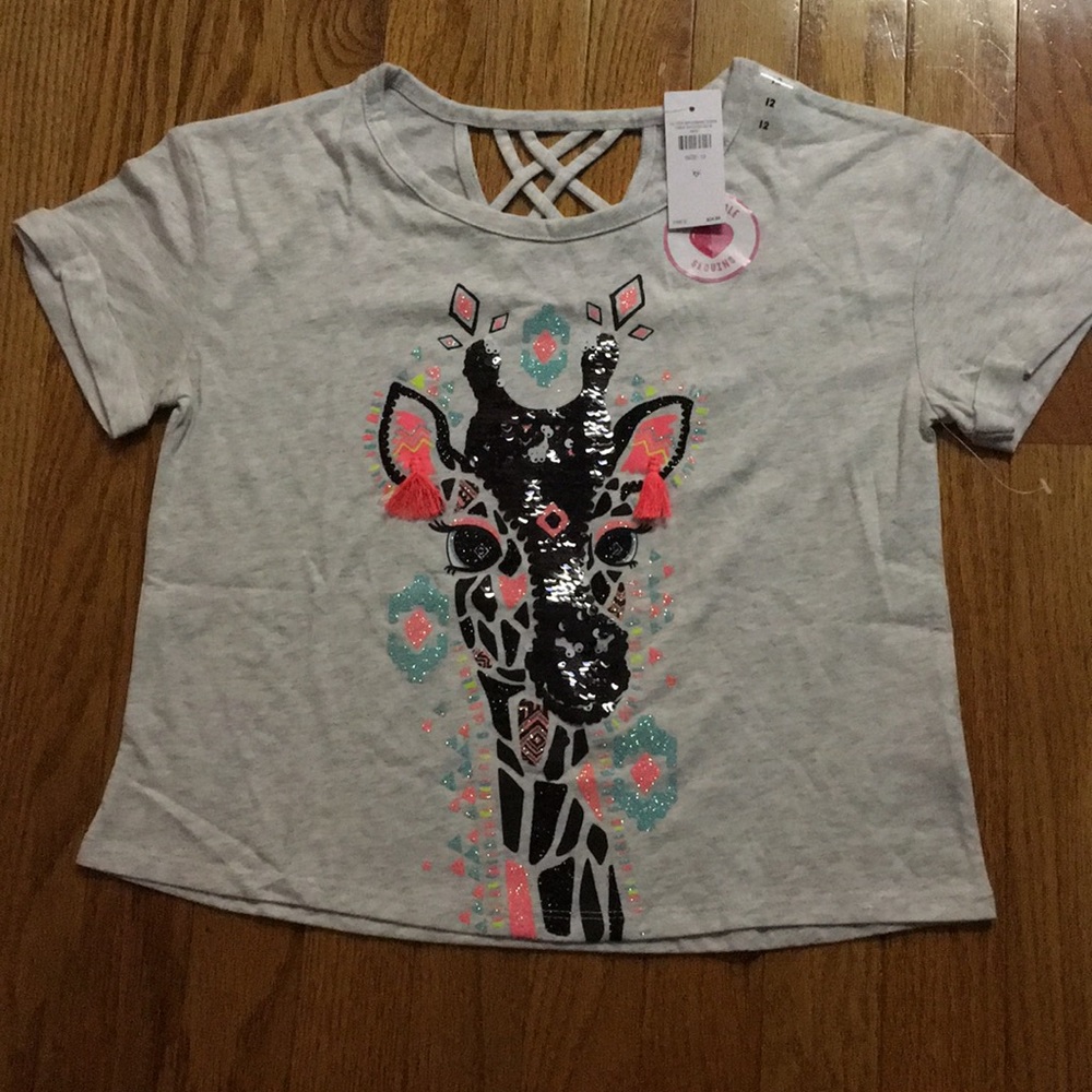 Girls short sleeve shirt with reversible sequins